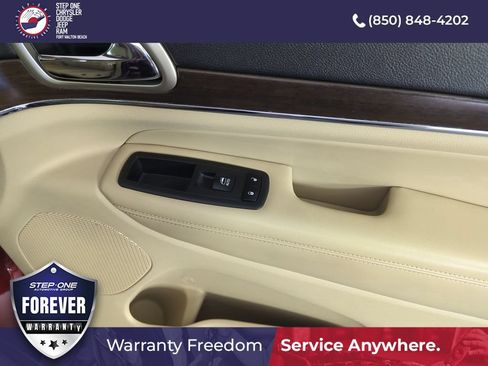 Used 2017 Jeep Grand Cherokee Limited RWD image 32