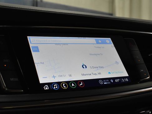 Used 2022 Buick Enclave Avenir image 20