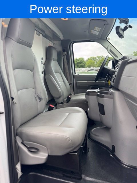 Used 2023 Ford E-450 and Econoline 450 Super Duty w/ Power Windows & Locks Group RWD image 23