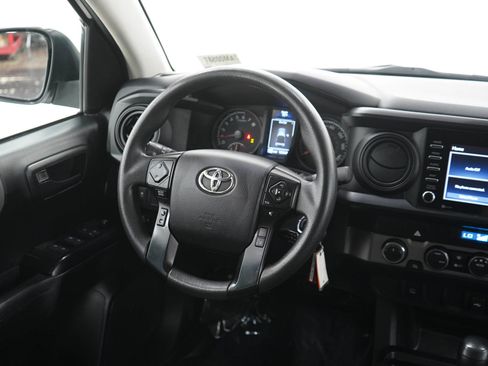 Used 2022 Toyota Tacoma SR AWD/4WD image 14