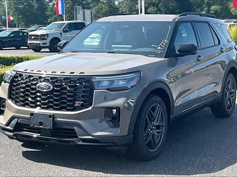 New 2026 Ford Explorer ST w/ Sun And Sound Package AWD/4WD image 2