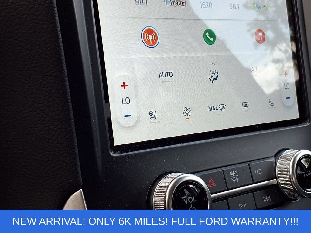 Certified 2024 Ford Edge SEL w/ Convenience Package AWD/4WD image 3