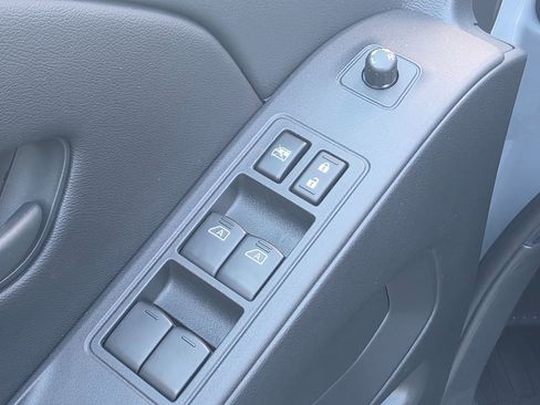 New 2026 Nissan Frontier SV w/ Tow Package image 18