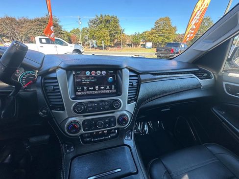 Used 2018 GMC Yukon Denali image 35