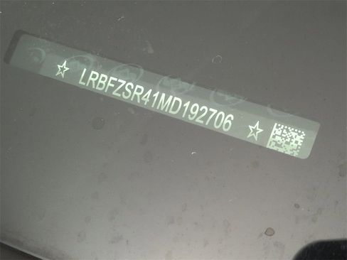 Certified 2021 Buick Envision Avenir w/ Technology Package II image 33