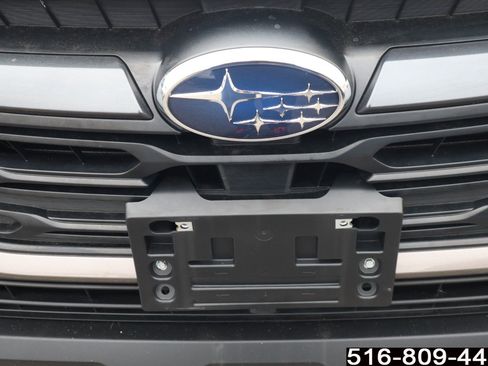 Used 2023 Subaru Outback Premium image 33
