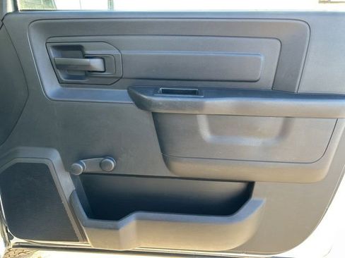 Used 2016 RAM 1500 Tradesman w/ Chrome Appearance Group image 18