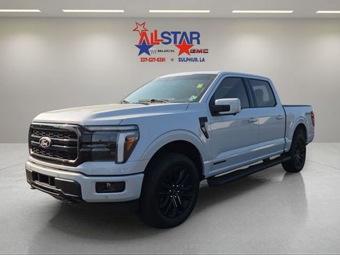 Used 2025 Ford F150 Lariat w/ Equipment Group 501A Mid image 3