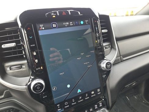 Used 2024 RAM 2500 Big Horn w/ Safety Group image 33