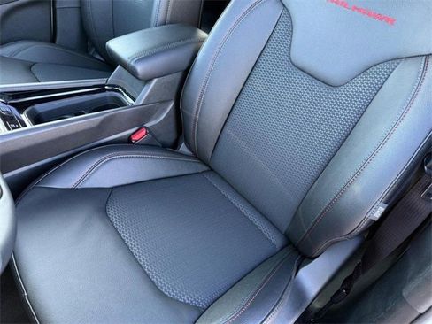 New 2026 Jeep Compass Trailhawk image 30