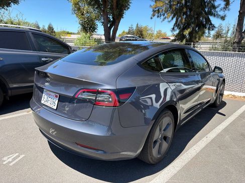 Used 2023 Tesla Model 3 Standard Range RWD image 3