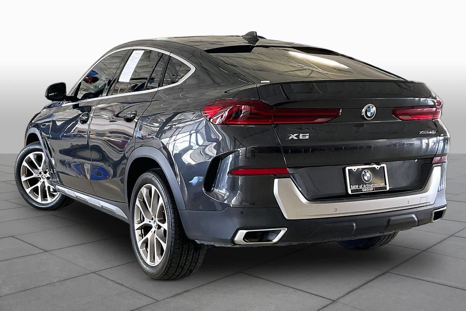 Used 2021 BMW X6 xDrive40i w/ Executive Package 2 AWD/4WD image 11