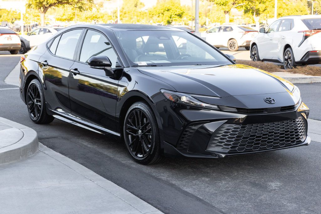 Certified 2026 Toyota Camry SE FWD image 3