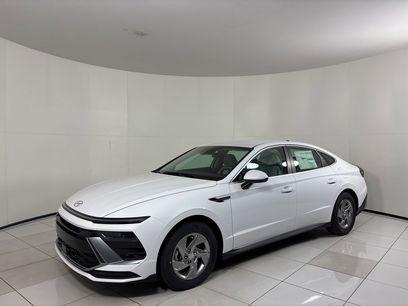 New 2025 Hyundai Sonata SE