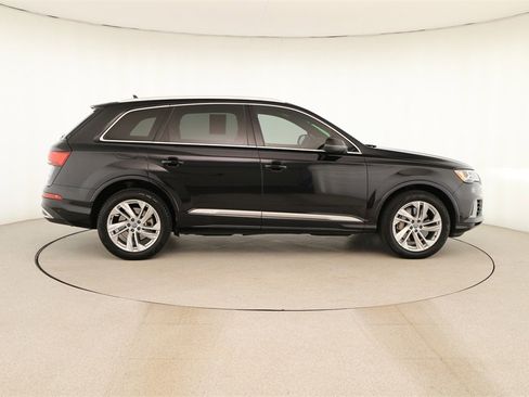 Used 2021 Audi Q7 3.0T Premium w/ Convenience Package image 8