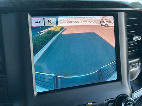 Used 2022 RAM 2500 Lone Star w/ Safety Group B image 18