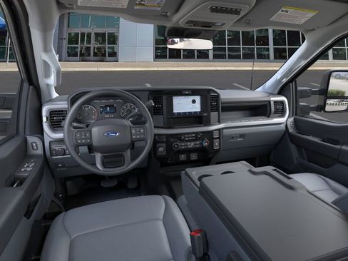 New 2025 Ford F250 XL image 9