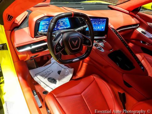 Used 2024 Chevrolet Corvette Z06 RWD image 13