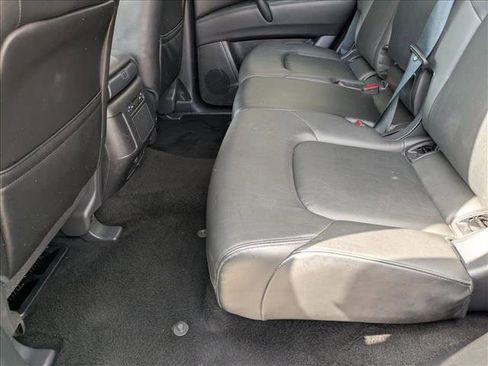 Used 2022 Nissan Armada SV image 14