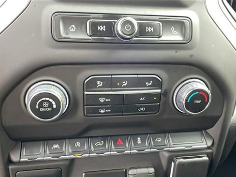 Certified 2025 Chevrolet Silverado 1500 Custom w/ Turbomax Blackout Package image 20