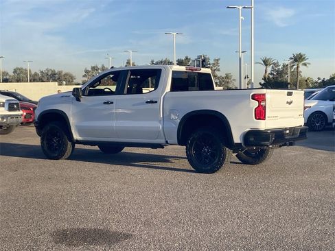 Used 2023 Chevrolet Silverado 1500 ZR2 w/ Technology Package image 30