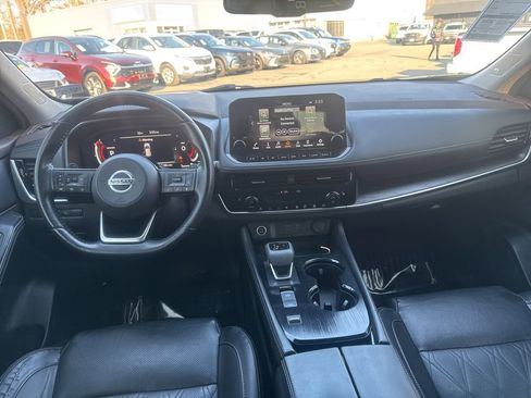 Used 2021 Nissan Rogue Platinum image 38