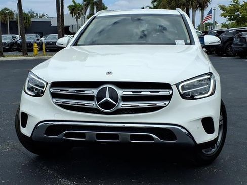 Used 2021 Mercedes-Benz GLC 300 image 2