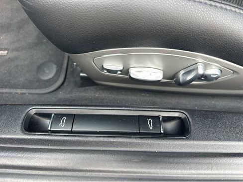 Used 2017 Porsche 911 Carrera S image 30