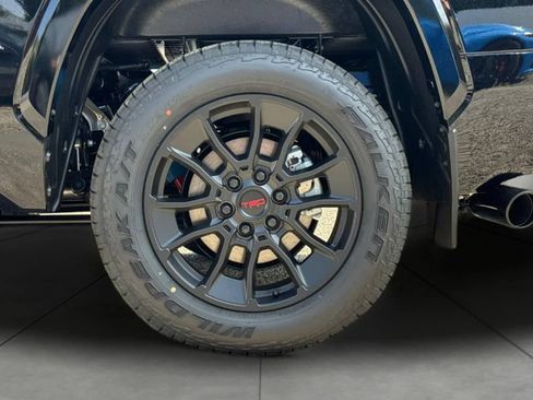 New 2026 Toyota Tundra Platinum AWD/4WD image 31