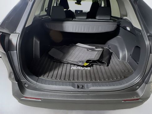 Used 2024 Toyota RAV4 LE image 34