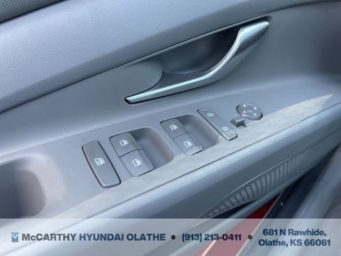 Certified 2025 Hyundai Elantra Sport FWD image 27