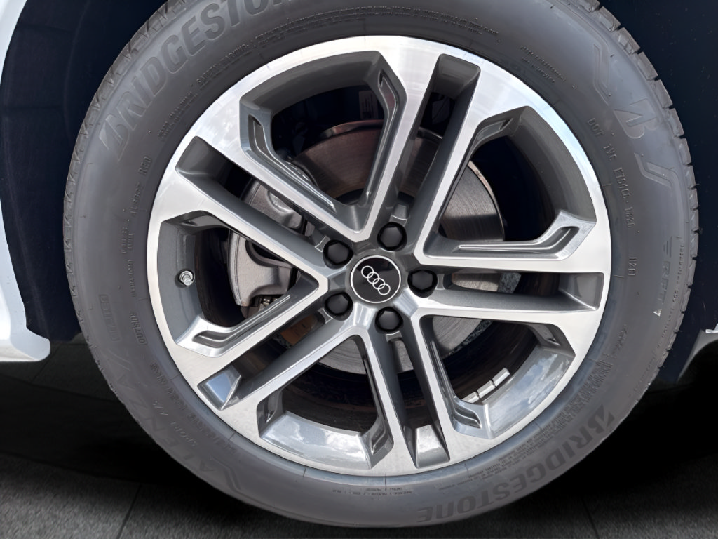 New 2026 Audi Q5 Prestige AWD/4WD image 48