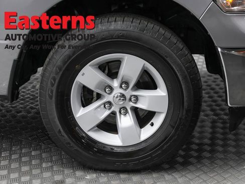 Used 2023 RAM 1500 Classic SLT w/ Trailer & Traction Group image 30