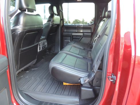 Used 2019 Ford F150 Raptor w/ Equipment Group 802A Luxury image 21