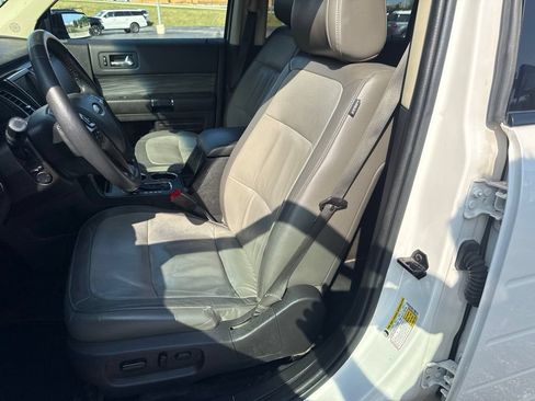 Used 2018 Ford Flex Limited w/ Equipment Group 301A AWD/4WD image 7
