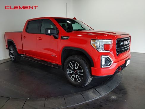 Used 2021 GMC Sierra 1500 AT4 w/ AT4 Preferred Package image 3