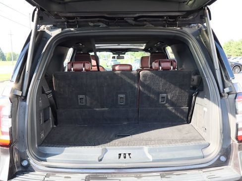 Used 2024 Ford Expedition Limited AWD/4WD image 31