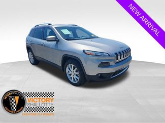 Used 2015 Jeep Cherokee Limited AWD/4WD video 1