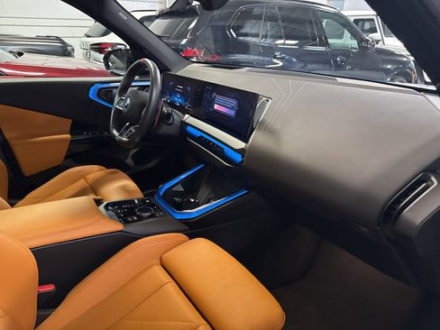 Used 2025 BMW X3 M50 image 25