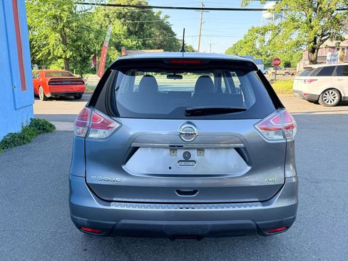 Used 2016 Nissan Rogue S AWD/4WD image 5