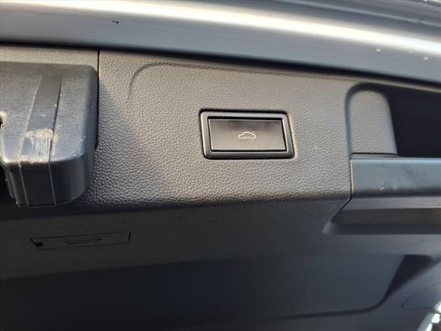 Used 2019 Volkswagen Atlas SEL image 5