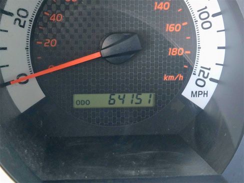 Used 2014 Toyota Tacoma PreRunner image 9