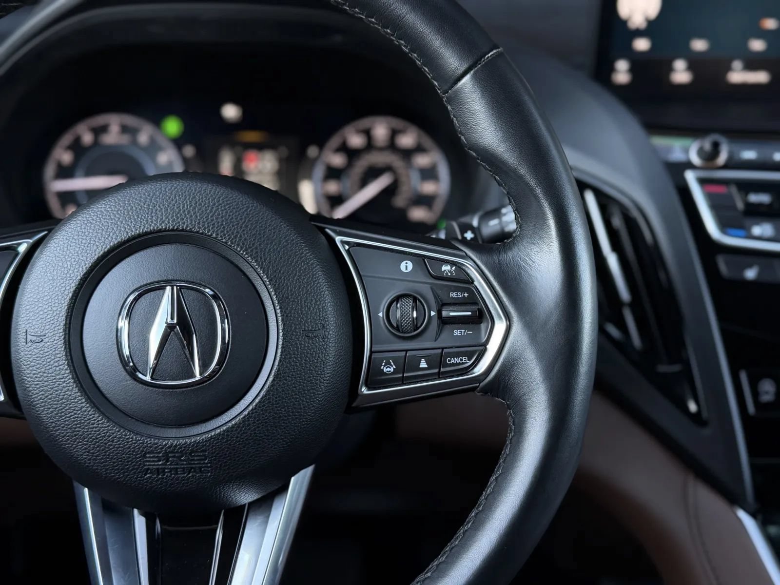 Used 2025 Acura RDX w/ Technology Package AWD/4WD image 22