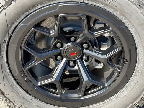 New 2025 Ford F150 XLT w/ Equipment Group 303A High image 11