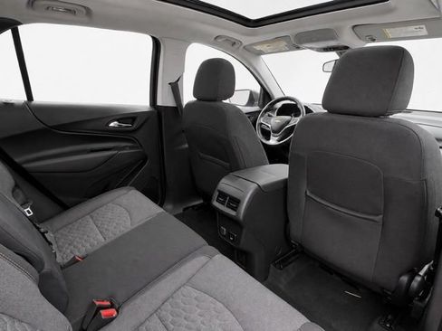 Used 2018 Chevrolet Equinox LT w/ Sun & Infotainment Package AWD/4WD image 22