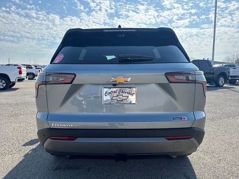 New 2026 Chevrolet Equinox LT w/ Convenience Package II image 5