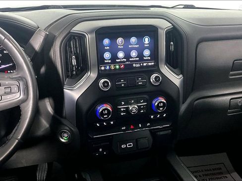Used 2022 GMC Sierra 1500 SLT w/ SLT Premium Package AWD/4WD image 6