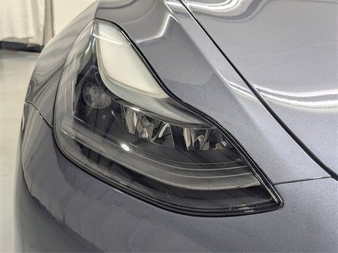 Used 2023 Tesla Model 3 Standard Range image 25