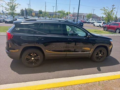 Used 2018 GMC Terrain SLE w/ Driver Convenience Package AWD/4WD image 12