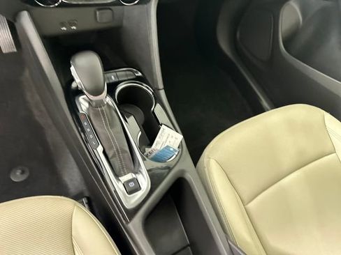 Used 2024 Buick Encore GX Sport Touring image 20